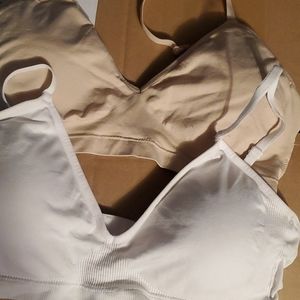 Sports bra with ok padding
